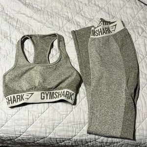 Gymshark “Flex” matching fit